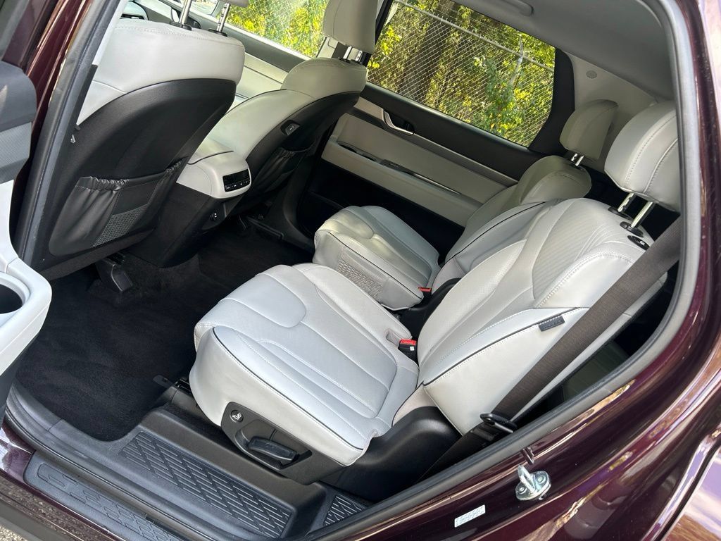 Used 2024 Hyundai Palisade SEL FWD image 26