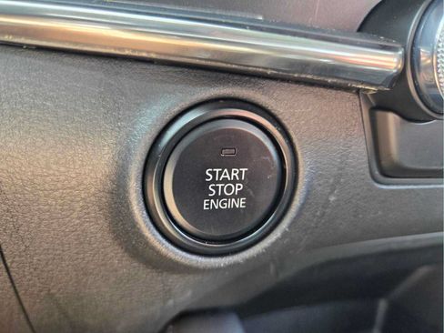 Certified 2025 MAZDA MAZDA3 s FWD image 27