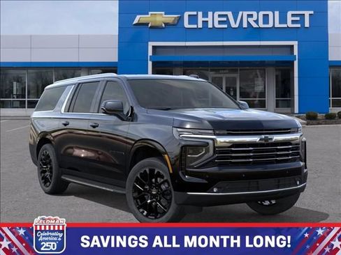 New 2026 Chevrolet Suburban LT w/ Comfort Package AWD/4WD image 7