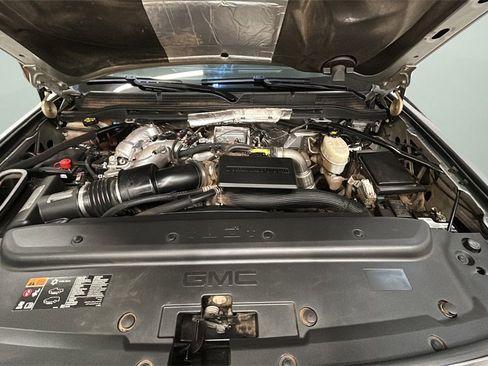Used 2018 GMC Sierra 2500 Denali w/ Duramax Plus Package image 32