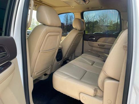 Used 2014 GMC Sierra 3500 Denali AWD/4WD image 22