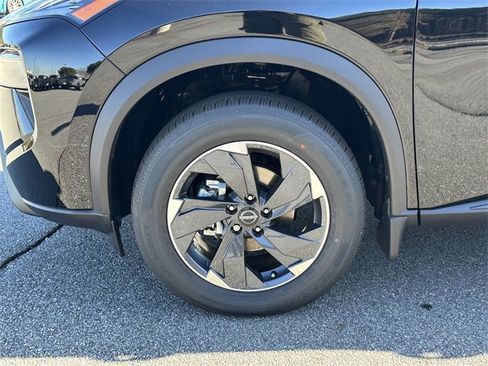 New 2026 Nissan Rogue SV image 12