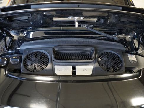 Used 2014 Porsche 911 Carrera 4S image 30