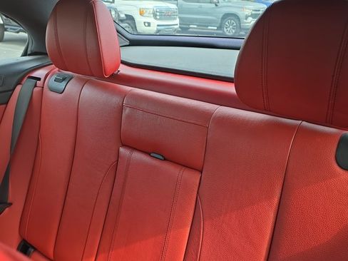 Used 2018 BMW 430i Convertible RWD image 19