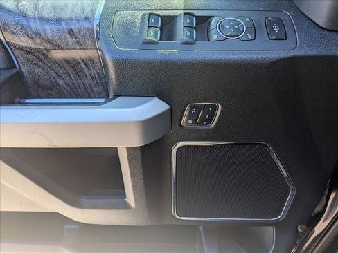 Used 2019 Ford F250 Lariat w/ Lariat Ultimate Package image 15