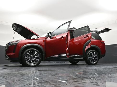 New 2026 Nissan Pathfinder Platinum AWD/4WD image 40