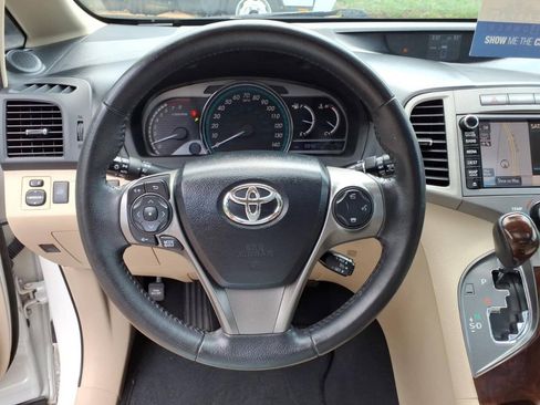 Used 2013 Toyota Venza Limited w/ Tow Prep Pkg AWD/4WD image 21
