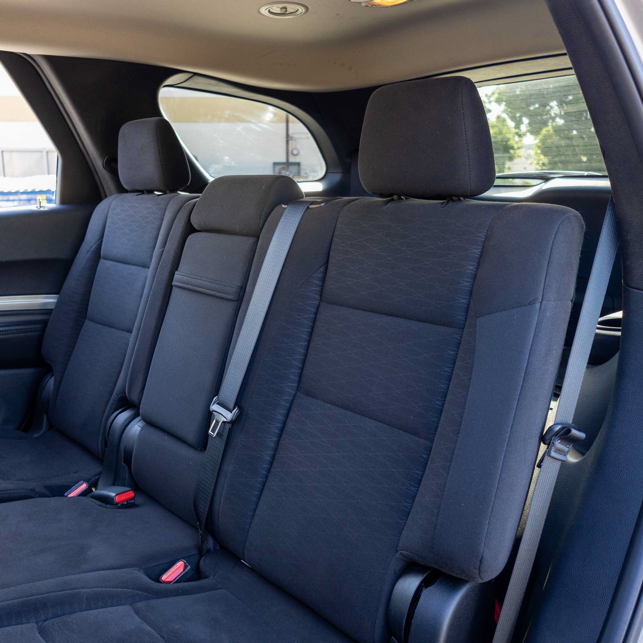 Used 2020 Dodge Durango SXT w/ 3rd Row Seating Group AWD/4WD image 17