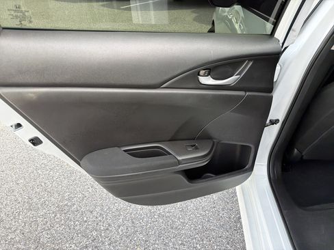Used 2020 Honda Civic EX image 18