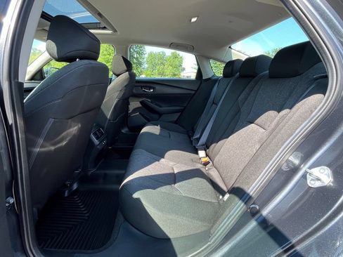 Used 2025 Honda Accord SE image 17