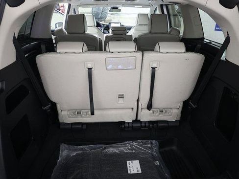 New 2026 Honda Odyssey Touring image 24