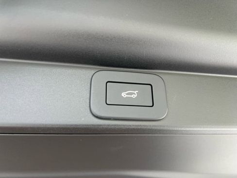 New 2026 Land Rover Range Rover SE AWD/4WD image 28