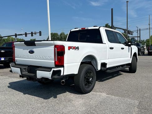 New 2026 Ford F250 XL w/ STX Appearance Package AWD/4WD image 7