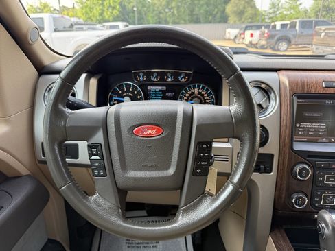 Used 2013 Ford F150 Lariat w/ Mid Equipment Group RWD image 22
