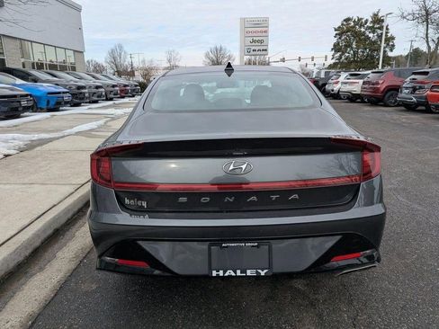 Used 2022 Hyundai Sonata SEL w/ Winter Weather Package image 7