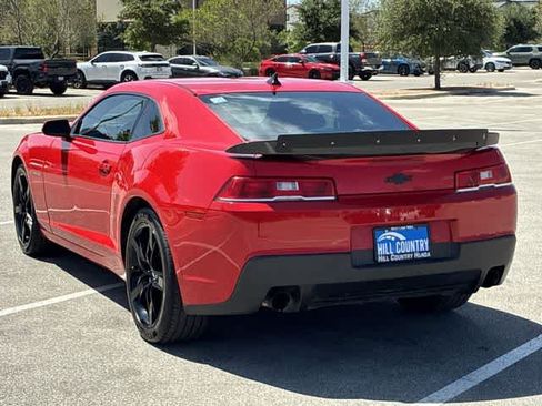 Used 2015 Chevrolet Camaro LS RWD image 4