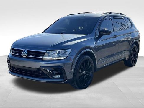 Used 2021 Volkswagen Tiguan SE R-Line image 3