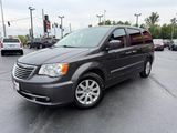 Used 2015 Chrysler Town & Country Touring w/ Driver Convenience Group image 3