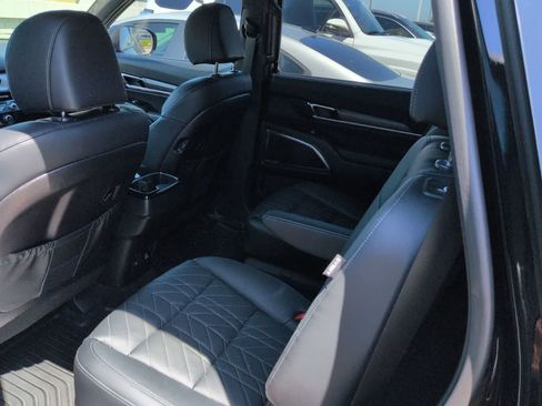 Used 2025 Kia Telluride SX Prestige X-Line AWD/4WD image 8