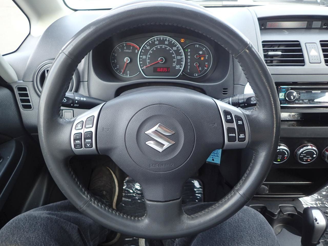 Used 2008 Suzuki SX4 AWD Hatchback image 14
