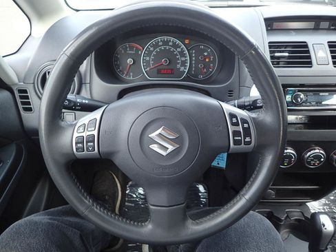 Used 2008 Suzuki SX4 AWD Hatchback image 14
