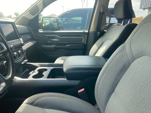 Used 2019 RAM 1500 Big Horn AWD/4WD image 7