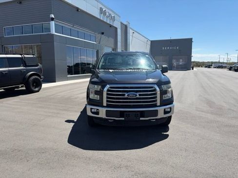 Used 2015 Ford F150 XLT w/ Equipment Group 301A Mid AWD/4WD image 8