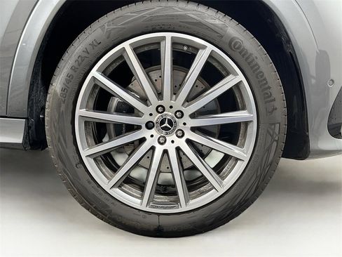 New 2025 Mercedes-Benz GLS 450 4MATIC image 35