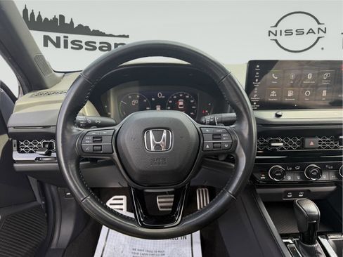 Used 2023 Honda Accord Sport image 15