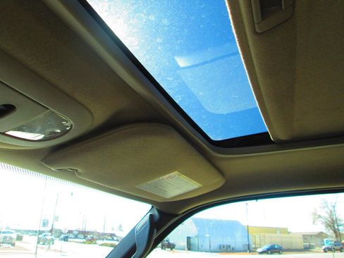 Used 2009 Ford F350 Lariat image 22