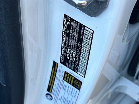 Used 2025 Mercedes-Benz E 350 E 350 image 36