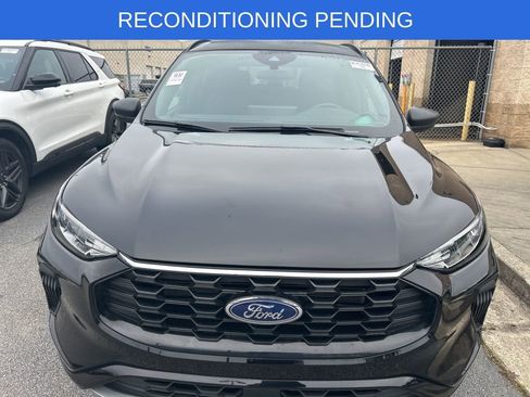 Used 2024 Ford Escape ST-Line w/ Tech Pack #1 image 1