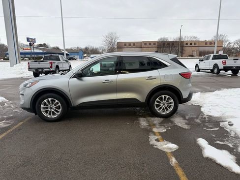 Used 2022 Ford Escape SE w/ Convenience Package image 31