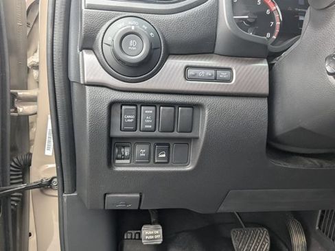 Used 2023 Nissan Titan PRO-4X w/ Pro-4x Convenience Package AWD/4WD image 12