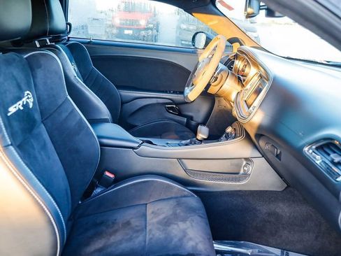 Used 2022 Dodge Challenger SRT Hellcat image 17