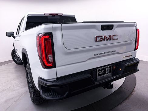 Used 2025 GMC Sierra 1500 AT4X AWD/4WD image 31