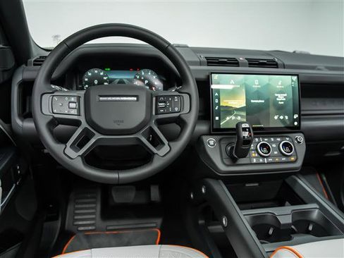 New 2026 Land Rover Defender 110 X-Dynamic SE AWD/4WD image 23