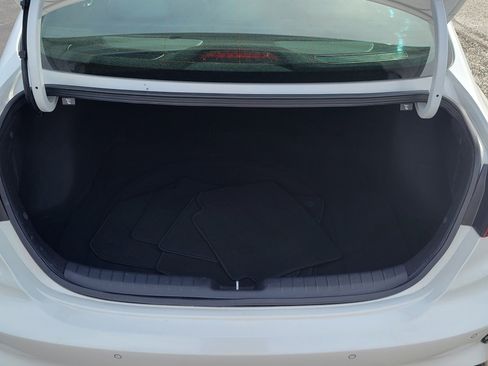 Used 2024 Kia Forte GT w/ GT2 Package image 8