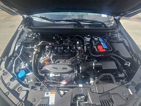 Used 2023 Honda Accord LX image 28