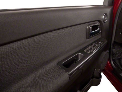 Used 2010 Chevrolet Colorado LT image 12