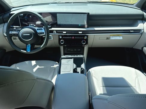 New 2026 Hyundai Tucson Limited image 16