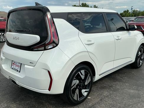 Used 2024 Kia Soul GT-Line w/ GT-Line Technology Package FWD image 9