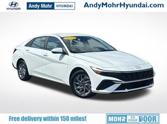 Used 2025 Hyundai Elantra Hybrid FWD 360° Tour