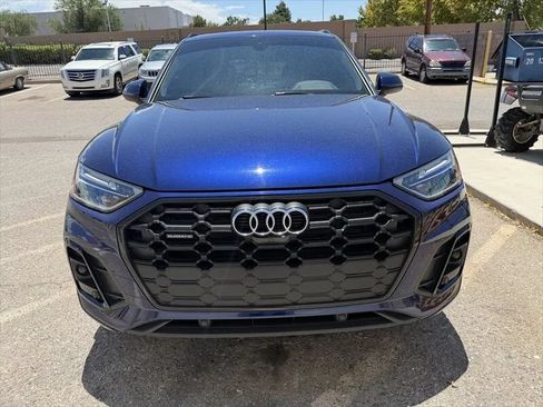 Used 2023 Audi Q5 2.0T Premium Plus w/ Premium Plus Package AWD/4WD image 4