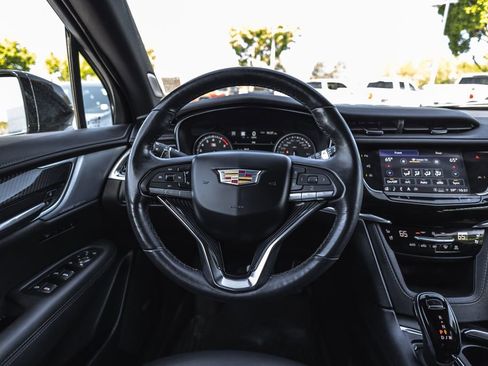 Used 2024 Cadillac XT6 Sport w/ LPO, Red Accent Package AWD/4WD image 23