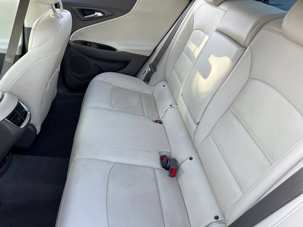 Used 2024 Chevrolet Malibu LT FWD image 12