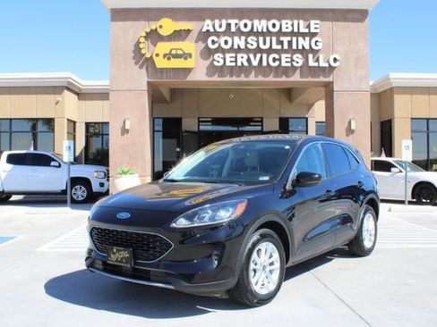 Used 2021 Ford Escape SE AWD/4WD image 1