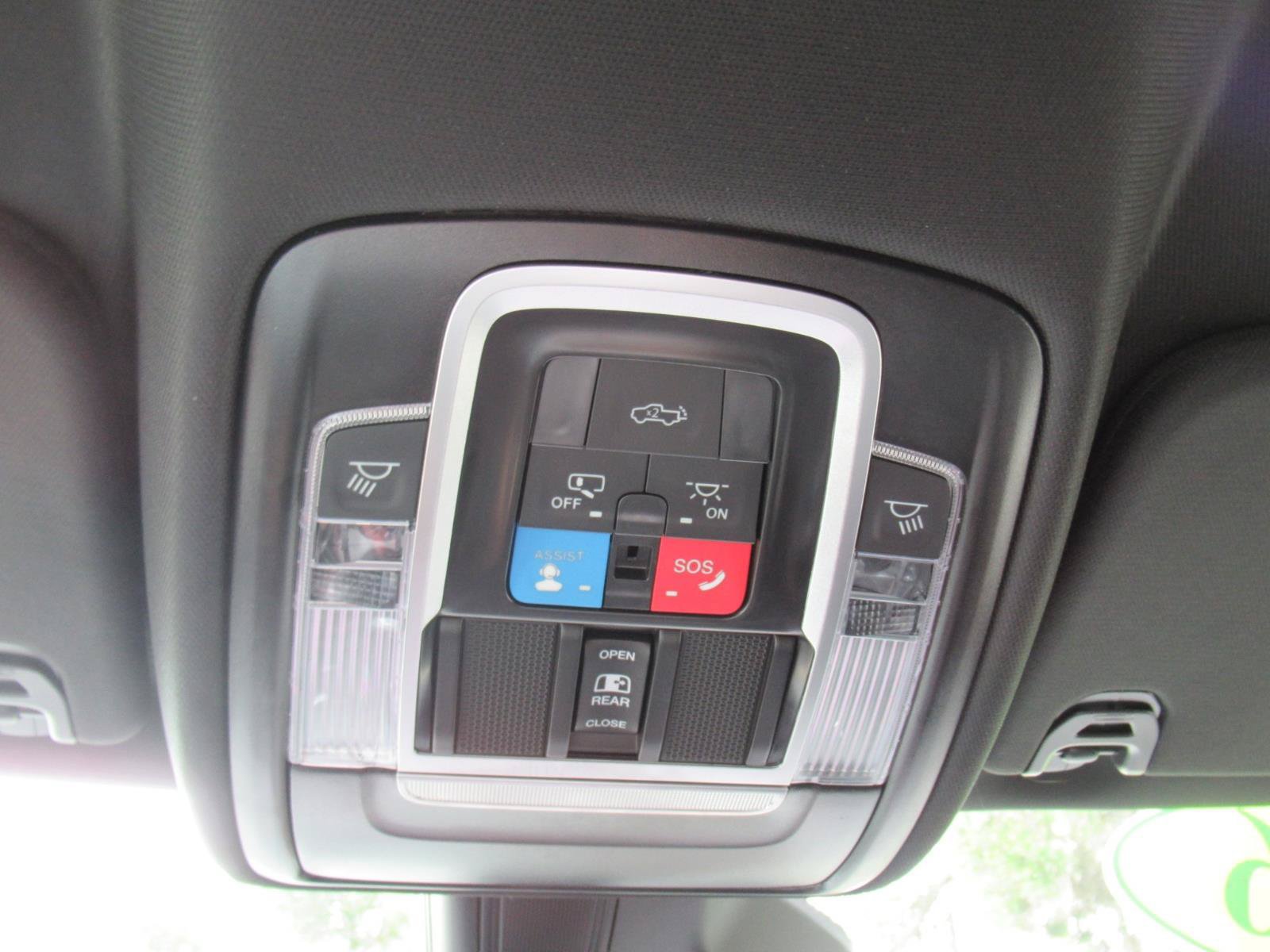 Used 2026 RAM 1500 Rebel AWD/4WD image 33