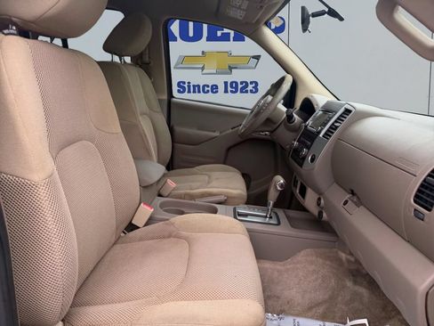 Used 2018 Nissan Frontier SV RWD image 17