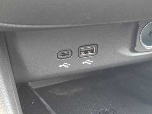 New 2026 Buick Envista Sport Touring w/ Convenience I Package FWD image 28